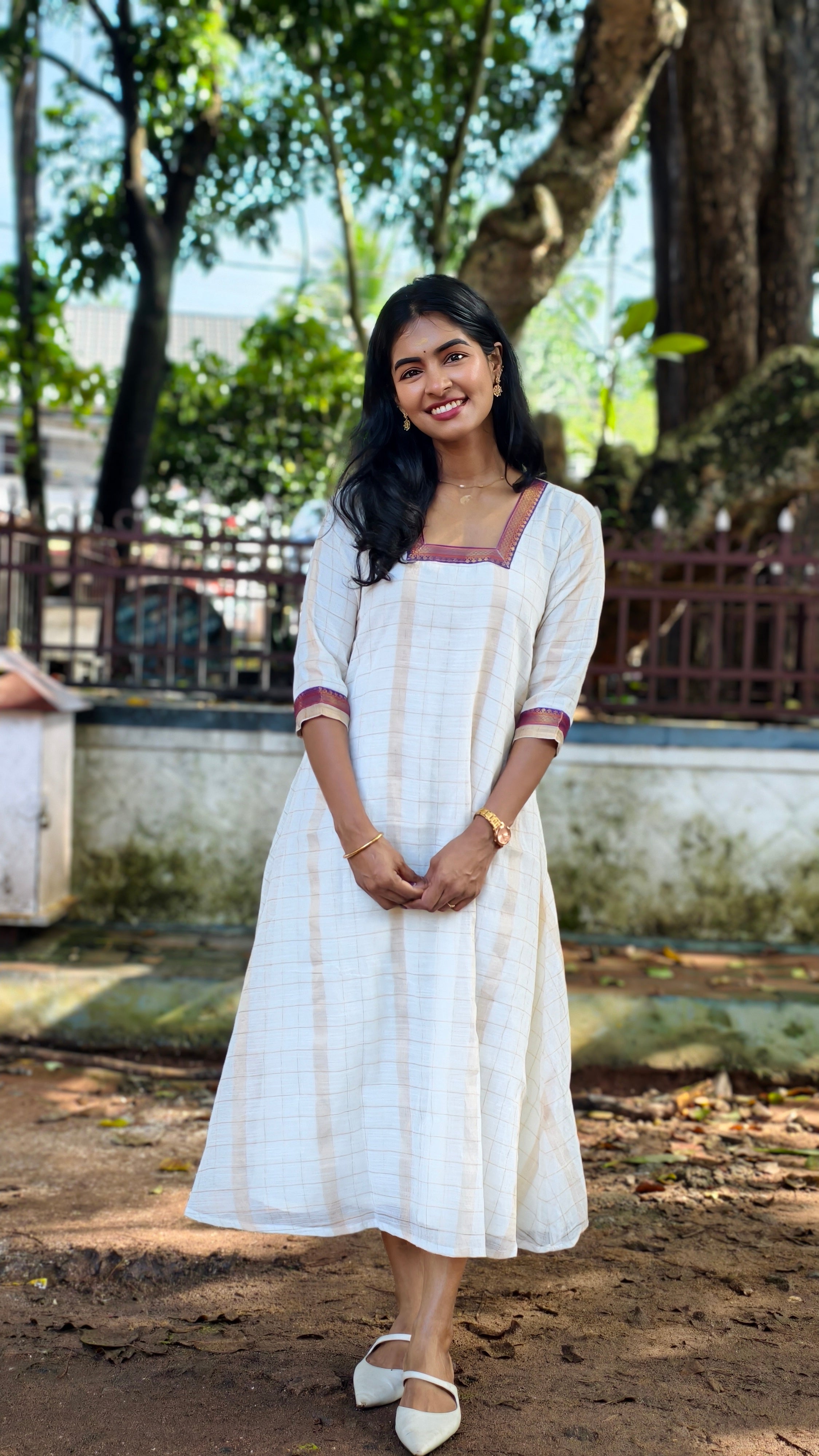 Aavani (Purple)
