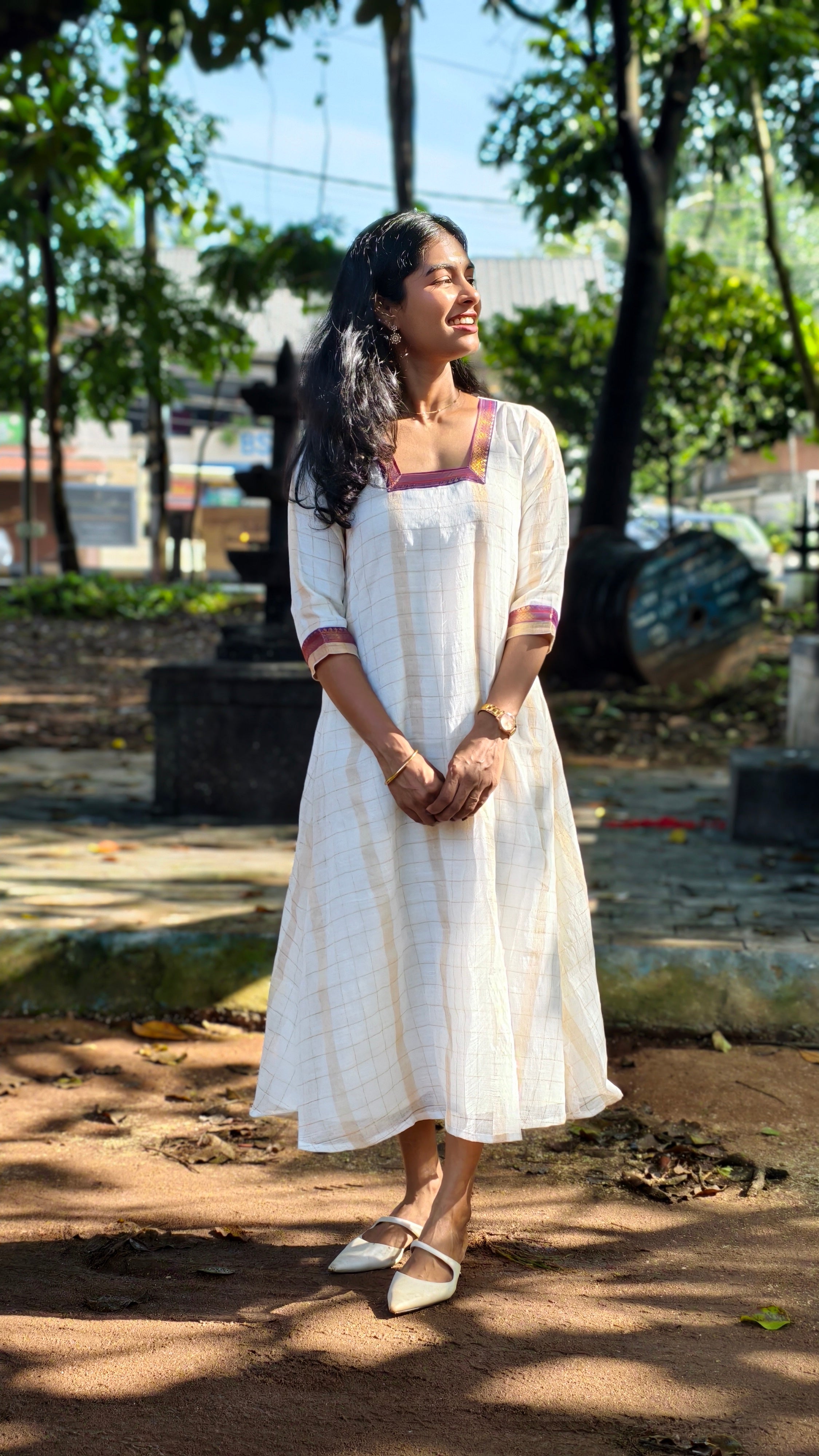 Aavani (Purple)