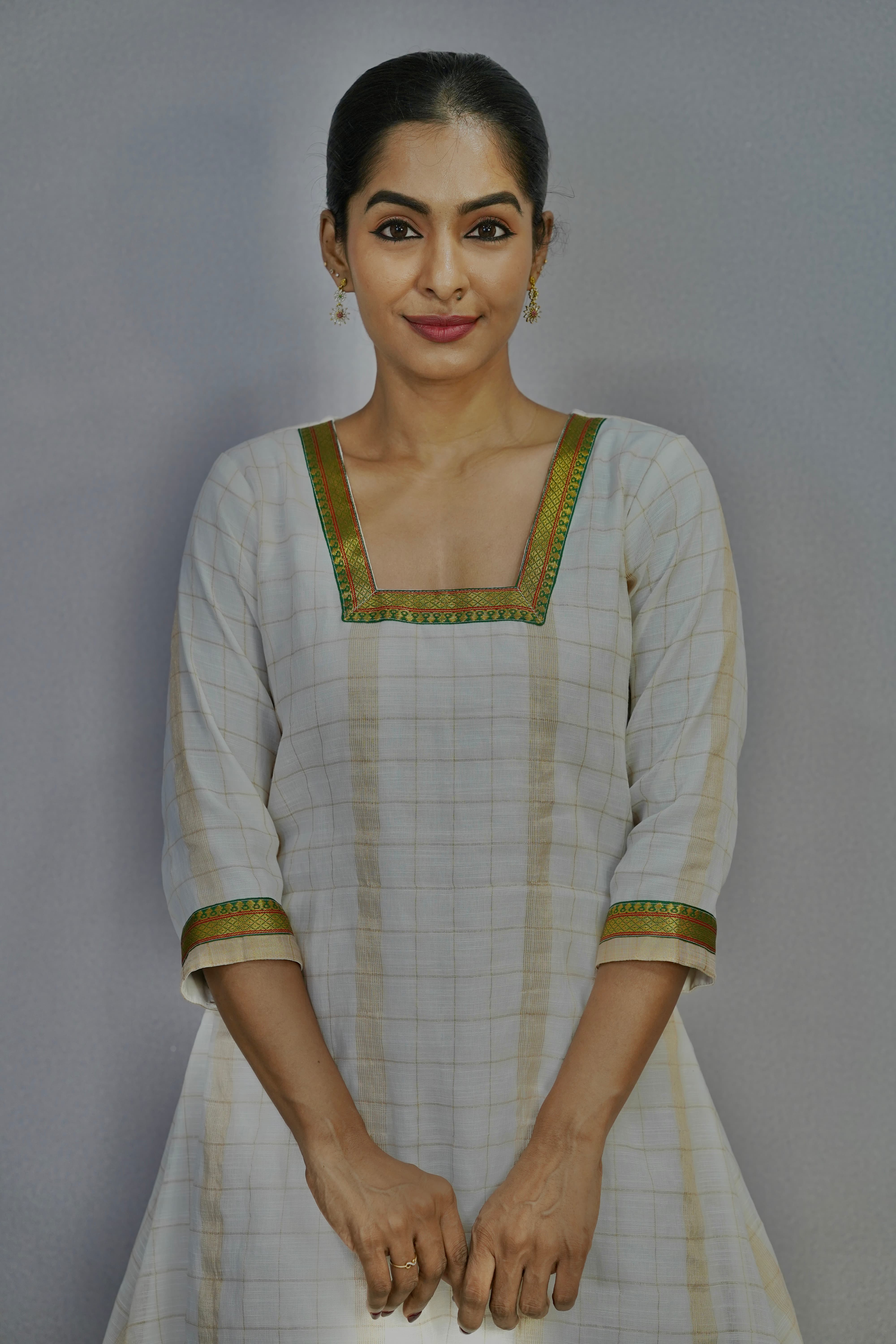 Aavani (Green)