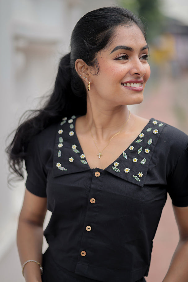 Tara (Top)